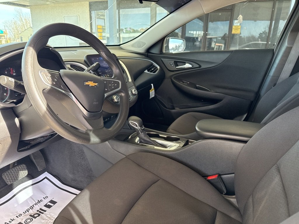 2022 Chevrolet Malibu LS