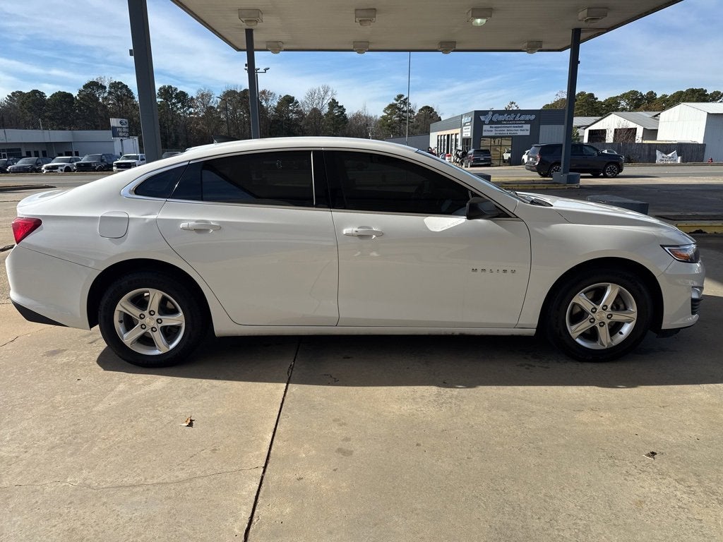2022 Chevrolet Malibu LS