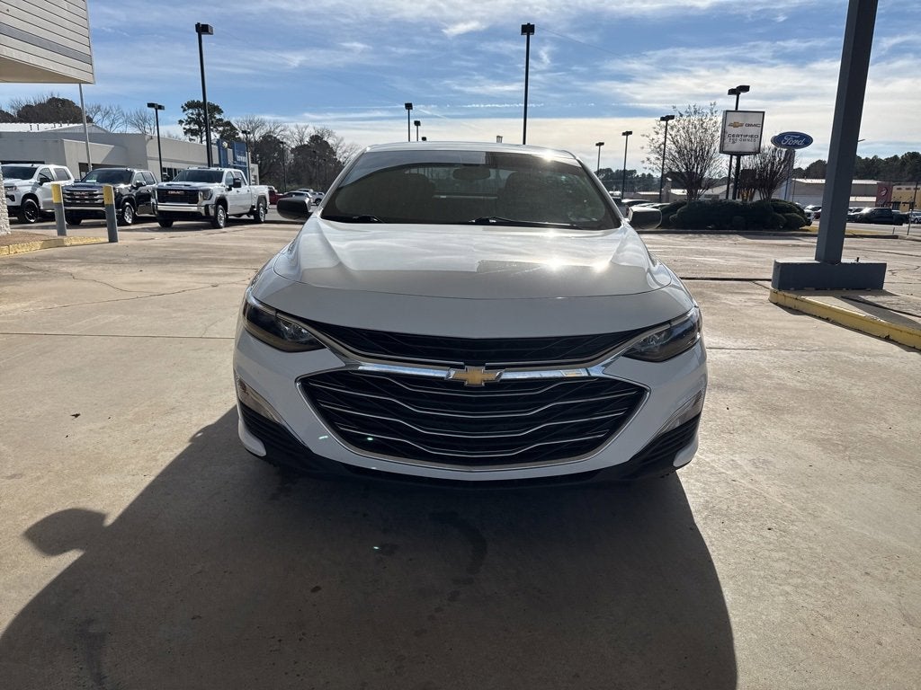 2022 Chevrolet Malibu LS