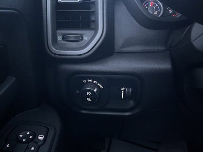 2025 RAM 3500 Tradesman Crew Cab 4x4 8' Box