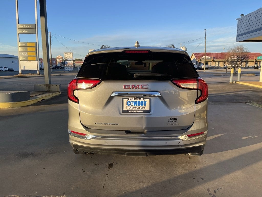 2023 GMC Terrain Denali