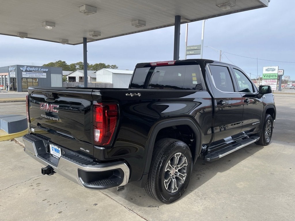 2026 GMC Sierra 1500 SLE