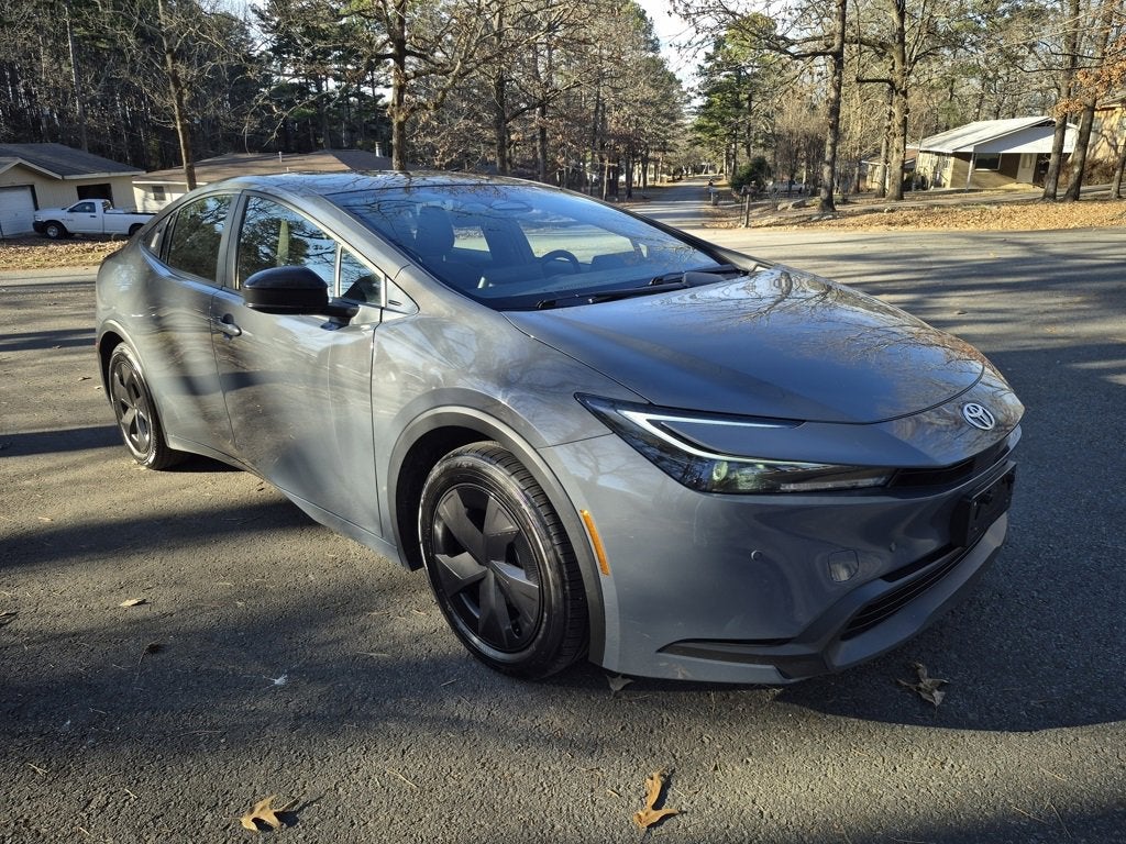 2024 Toyota Prius LE